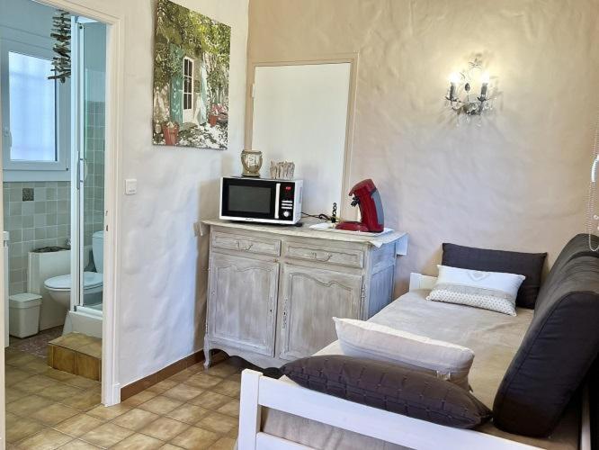 Номер Стандарт Трехместный, La Bastide Du Levant A 50m De La Plage