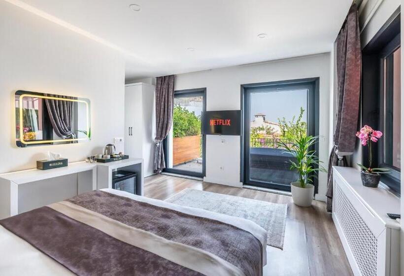 חדר דלוקס עם מרפסת נוף לים, Hillora Hotel Buyukada