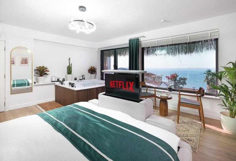 Номер Deluxe Вид на Море, Hillora Hotel Buyukada