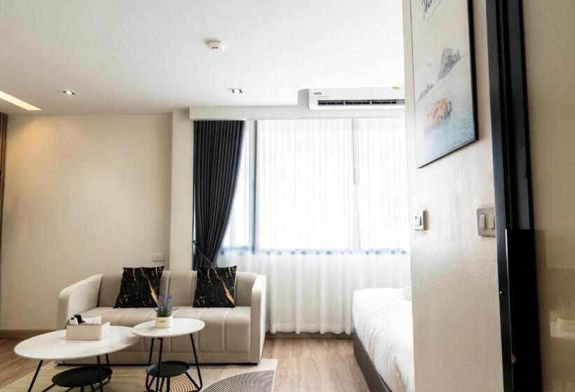 Номер Deluxe Кровать Кинг, Indigo Hotel Hatyai