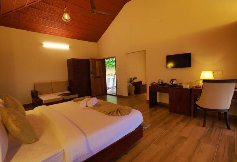 高级大房间, Silent Brook Resort   Coorg