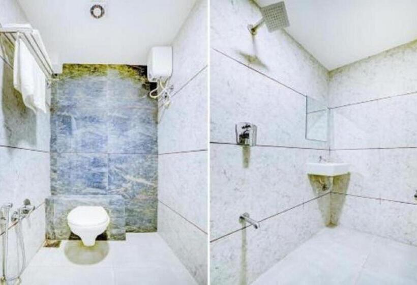 Трехместный Номер Deluxe, Payal Mall Road Nainital   Lake View Hotel   Prime Location With Spacious Room Quality   Best Seller
