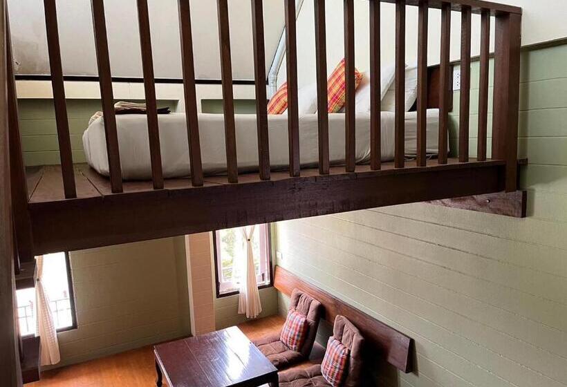 듀플렉스 스위트, Thanicha Resort Amphawa