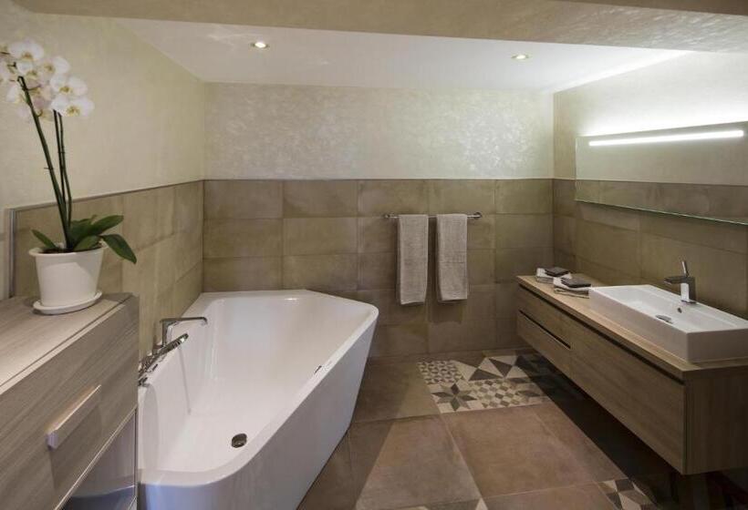 Номер Superior Вид на Сад, Boutique Hotel Albergo Brione