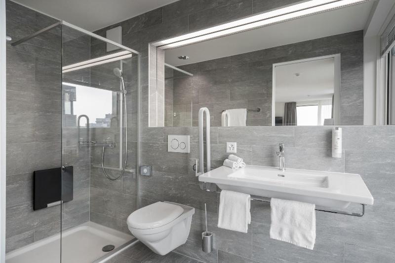Quarto Superior, Des Patients