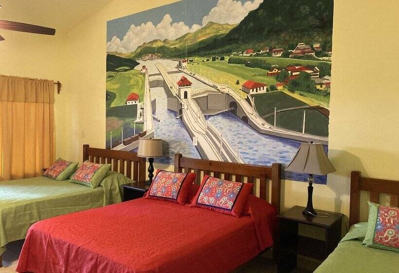 패밀리 룸, Las Lajas Beach Resort