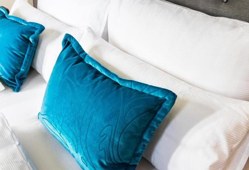 Номер Стандарт, Motel One Basel