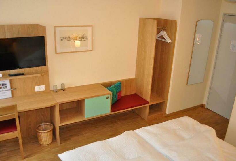 Номер Стандарт, Restaurant Hotel Rüttihubelbad