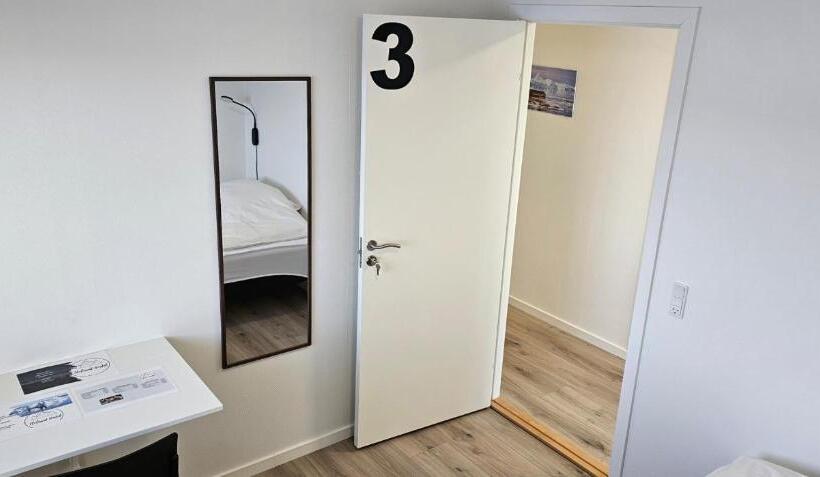اتاق اکونومی, Ilulissat Hostel