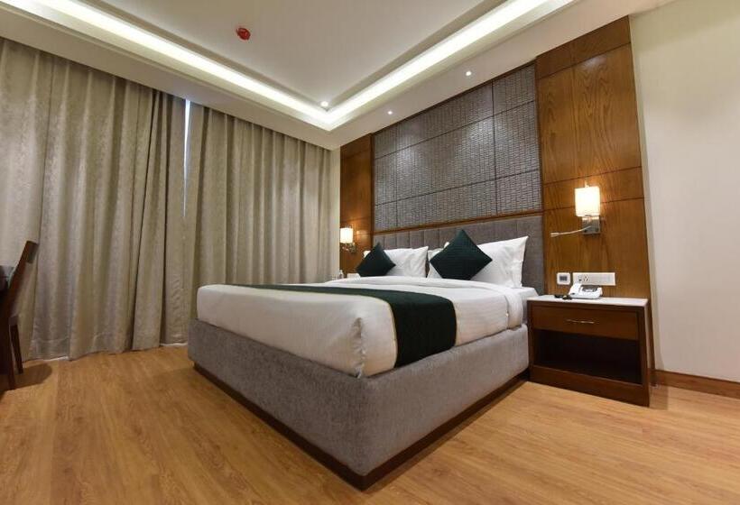 Номер Deluxe, Rama Continental