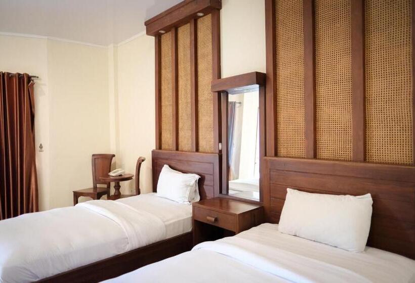 Номер Стандарт, The Garden Suites New