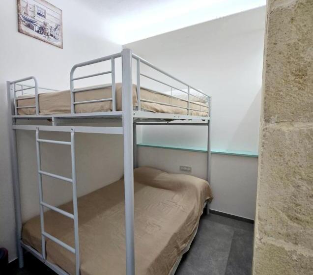 اتاق لوکس خانوادگی, Aquamarina Rooms