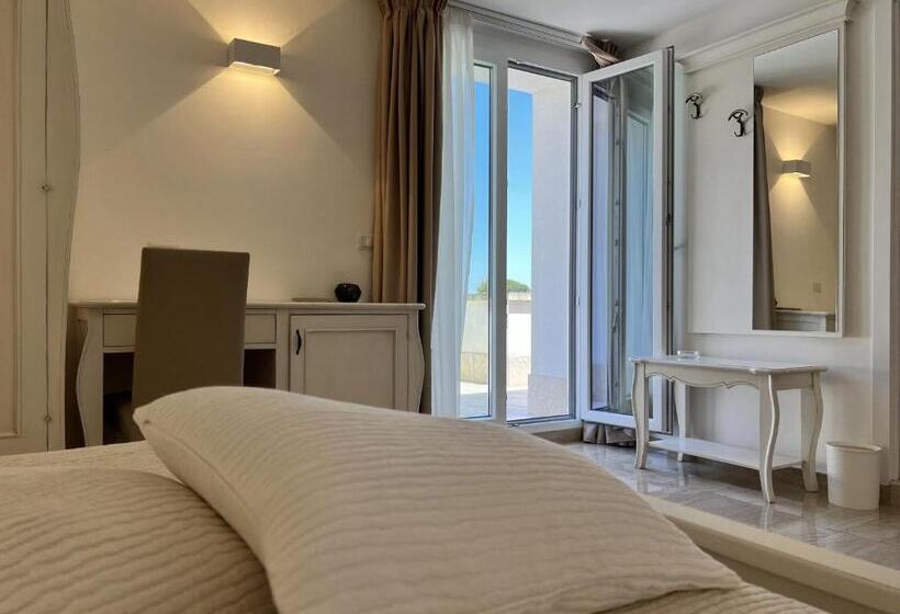 Номер Стандарт Трехместный, Dimore Relais   Suite Garden Breakfast