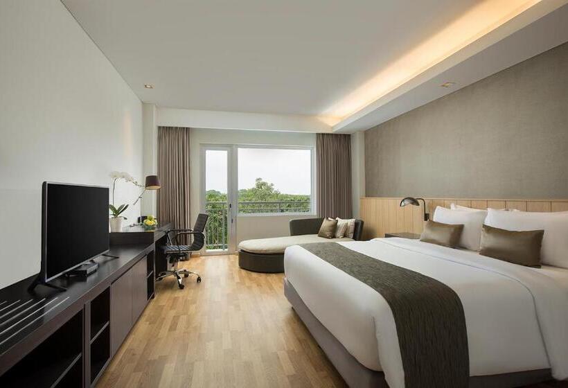 Студия Стандарт, Delonix Hotel Karawang