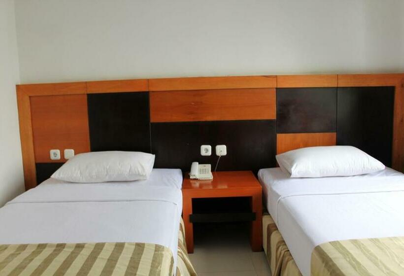 Номер Deluxe, Grand Karawang Indah