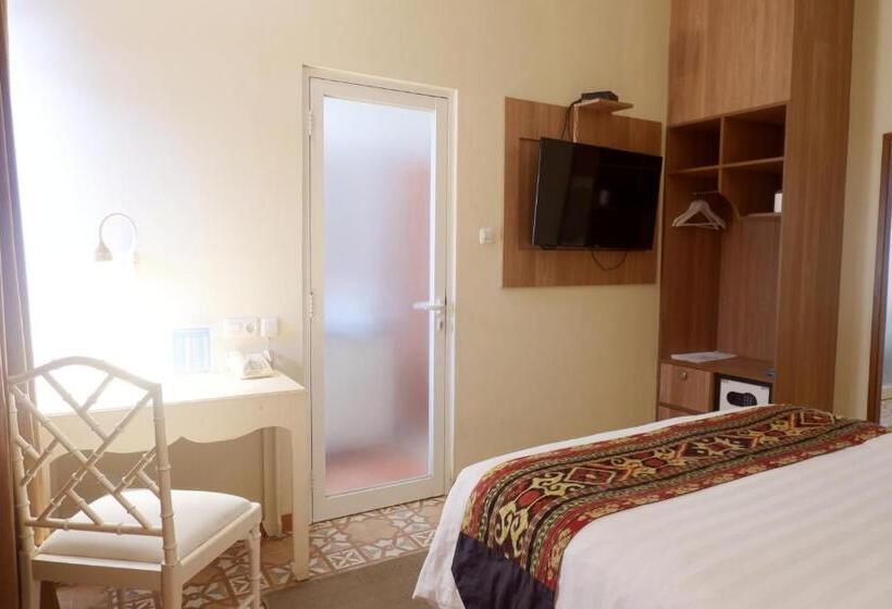 Семейный Номер, Ocean View Residence
