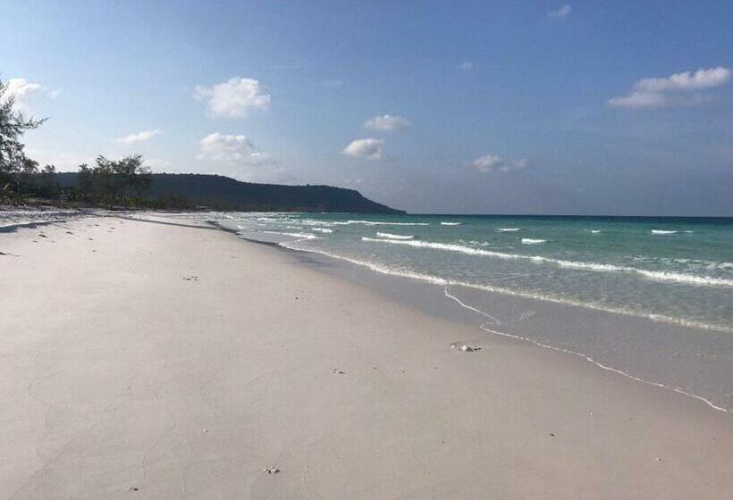 بانگلوی استاندارد, Soksan Natura Beach