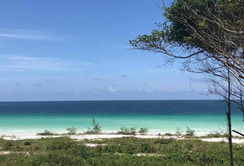 بانگلوی استاندارد, Soksan Natura Beach
