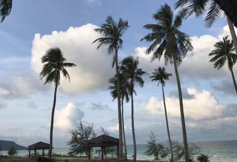 ویلای استاندارد با چشم‌انداز باغ, Soksan Natura Beach