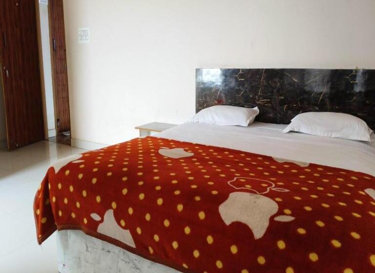 Номер Стандарт, Royal Guest House