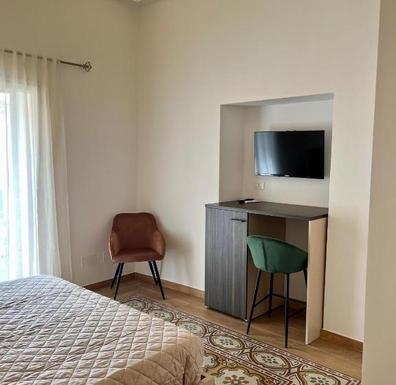 Номер Deluxe, Al Duomo Suites