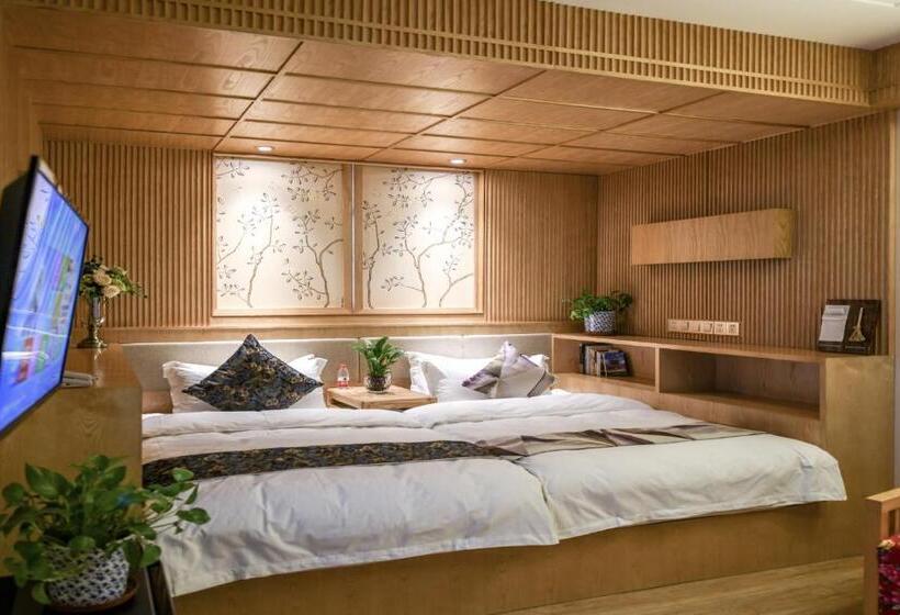Семейный номер Делюкс с кроватью размера king size, Water Hotel, Pingyao