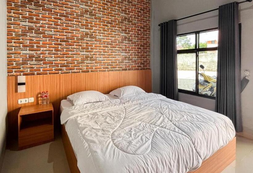 اتاق لوکس, Reddoorz Plus At New Favour Hotel Gunung Dempo
