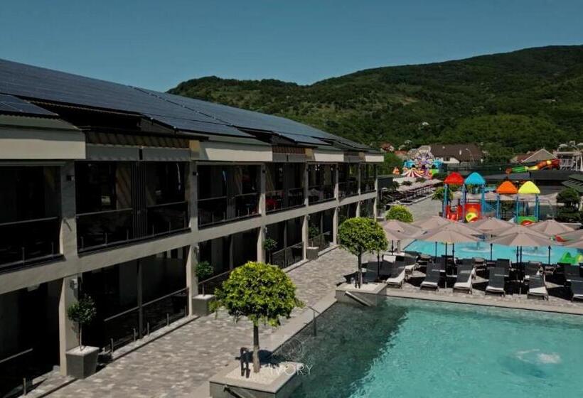 Семейный Полулюкс, Ivory Resort And Spa