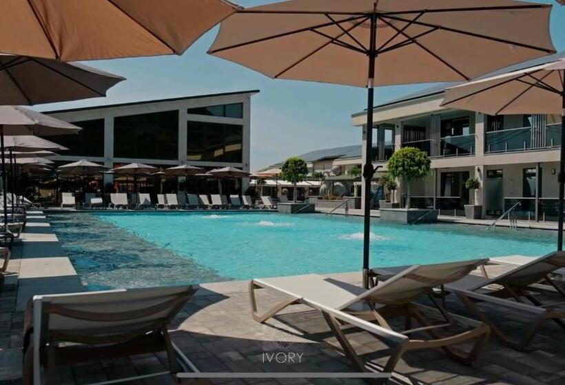 Люкс, Ivory Resort And Spa