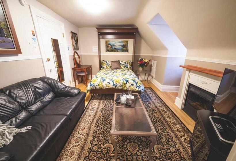 Номер Стандарт с Балконом, Bed And Breakfast 4 Saisons