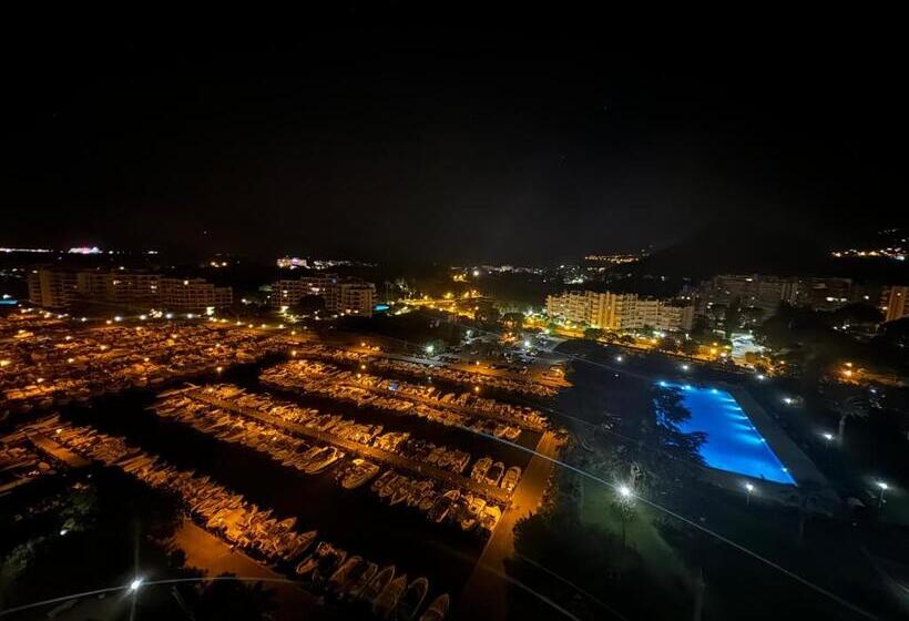 1침실 테라스 아파트 바다 전망, Cozy 2 Rooms Apartment In Yacht Port Cannes Marina