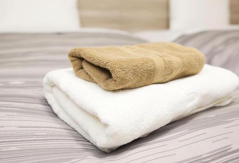 Номер Economy, Route Inn Tonami Inter