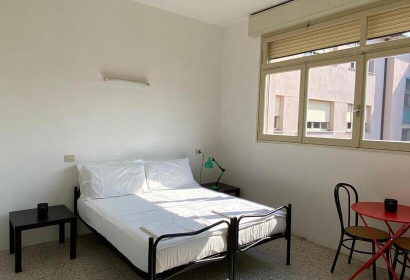 Номер Стандарт, Meet Hostel Cervia