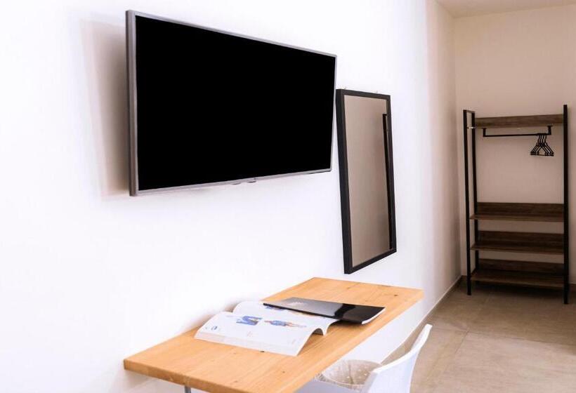Номер Стандарт Трехместный, Art Boutique Rooms