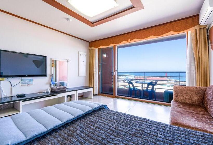 Номер Стандарт Вид на Море, Yang Yang Naksan Euisangdae Pension