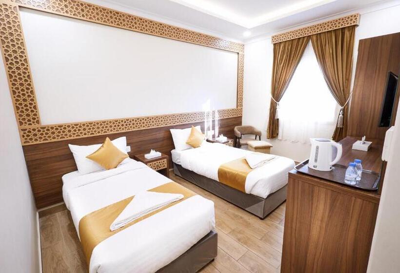 Номер Стандарт, Makkah Jewel