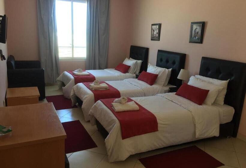Triple Room Sea View, Miramar