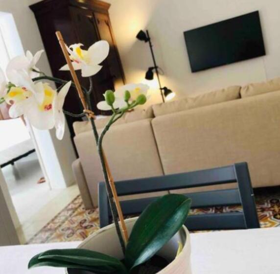 آپارتمان 1 خوابه, Stylish Accommodation In Sliema Exiles