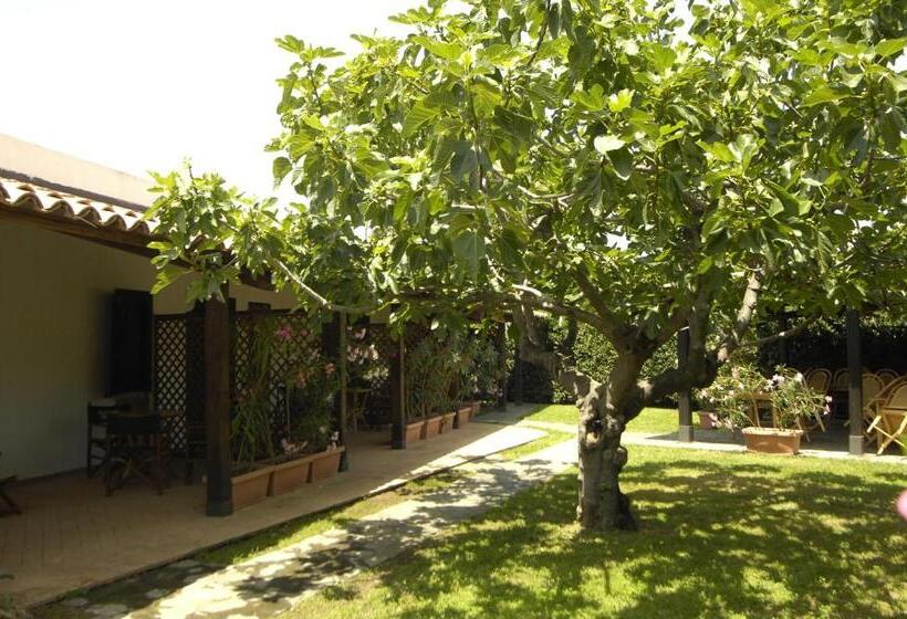اتاق استاندارد, Villa Sangineto Resort