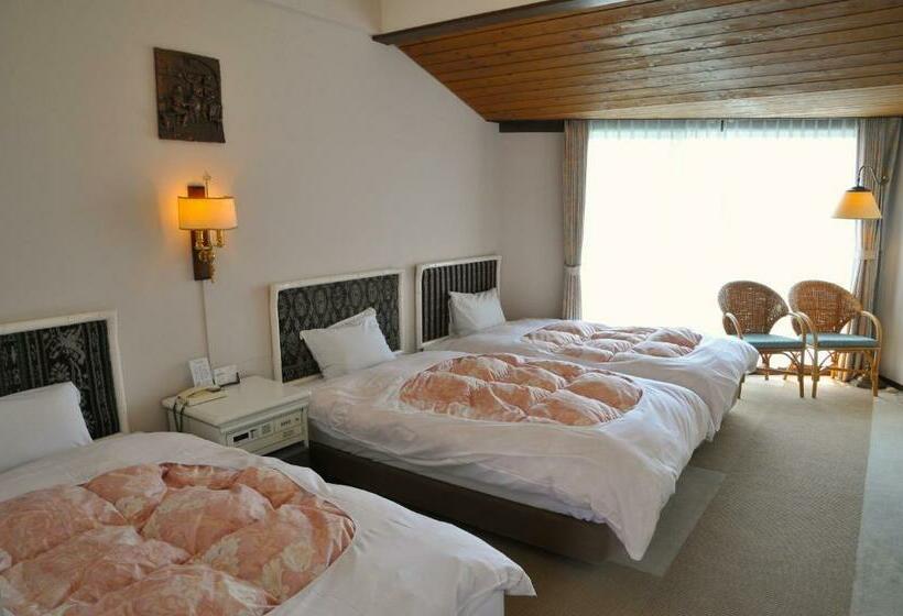 Номер Стандарт Трехместный, Tateyama Resort