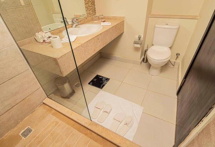 اتاق سوپریور با چشم‌انداز باغ, Amarina Abu Soma Resort & Aquapark