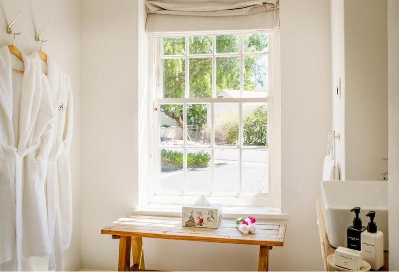 Quarto Superior Cama King, Macaron Boutique Guest House