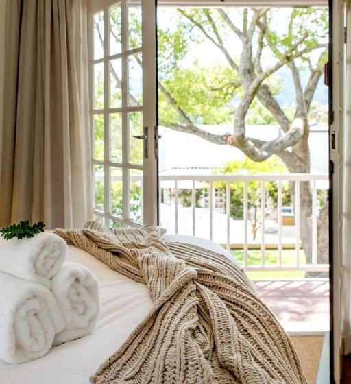 Номер Superior Вид на Горы, Macaron Boutique Guest House