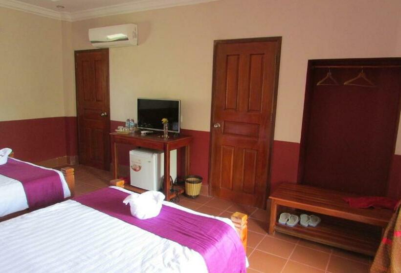 غرفة قياسية مزوَّدة بشُرفة, Phoumrumduol Bungalow