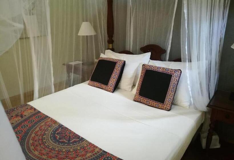 کلبه ییلاقی, Villa Sethawadi Hotel And Kitesurf Centre