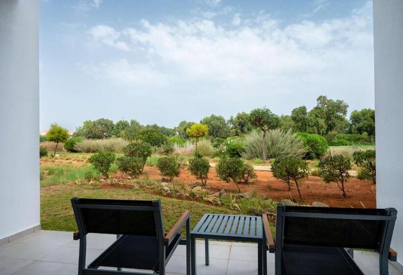 Номер Premium Вид на Гольф, Radisson Blu Resort Saidia Garden