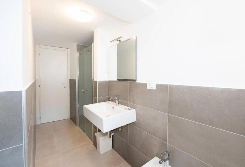 Quarto Economy, Gioia 13 Rooms & Apartments
