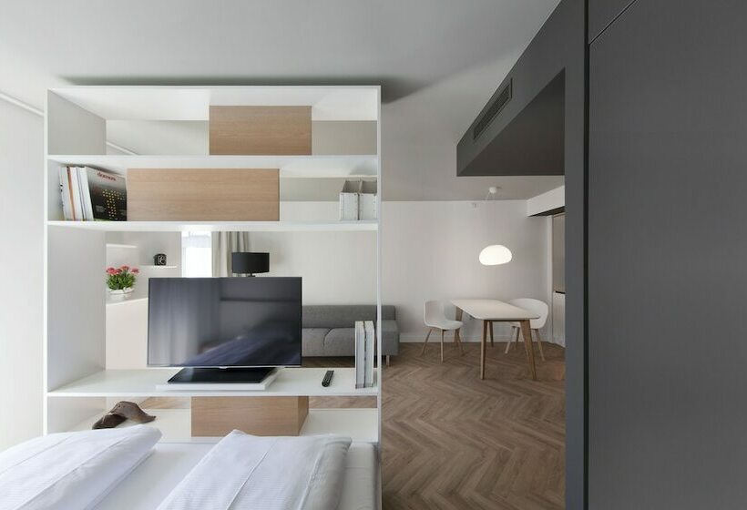 Студия Стандарт, Smartments Business München Parkstadt Schwabing
