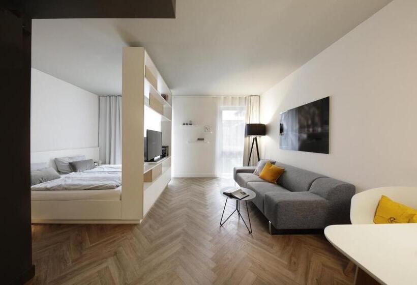 Студия Стандарт, Smartments Business München Parkstadt Schwabing