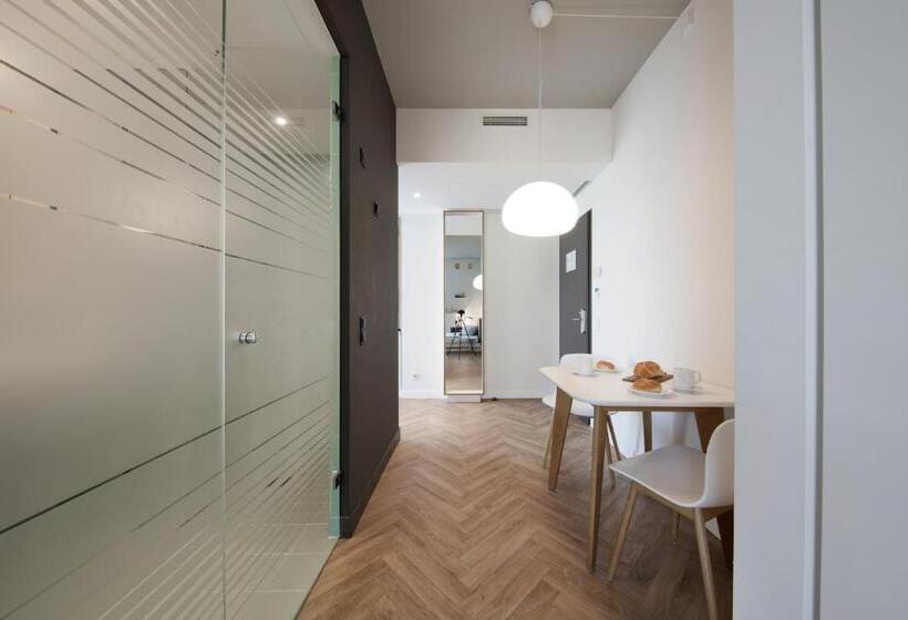 Студия Стандарт, Smartments Business München Parkstadt Schwabing